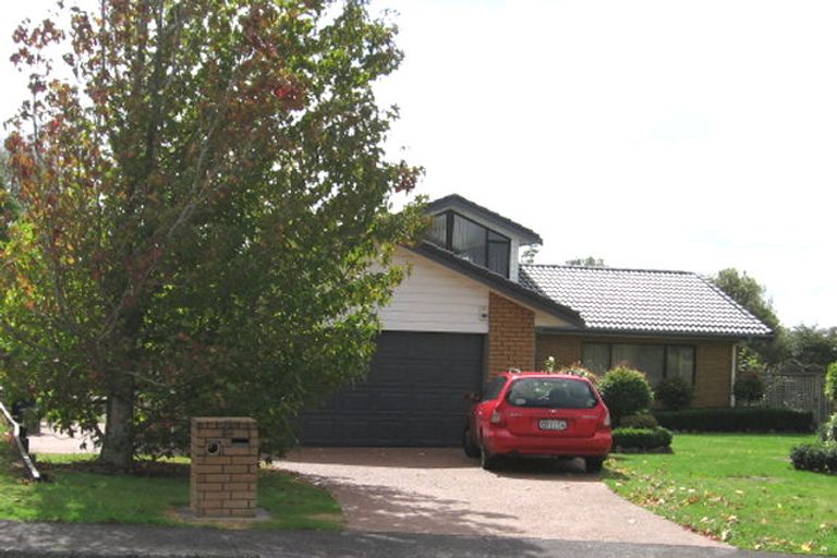 Photo of property in 22 Tatyana Place, Massey, Auckland, 0614