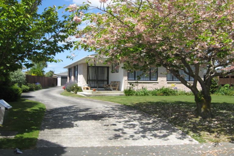 Photo of property in 8a Brockham Street, Casebrook, Christchurch, 8051