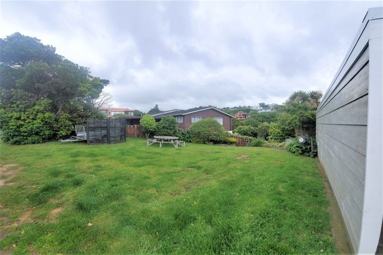Photo of property in 7 Ballina Drive, Churton Park, Wellington, 6037