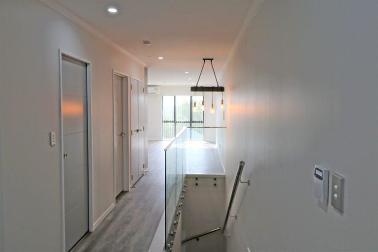 Photo of property in 57 Joseph Street, Flat Bush, Auckland, 2019