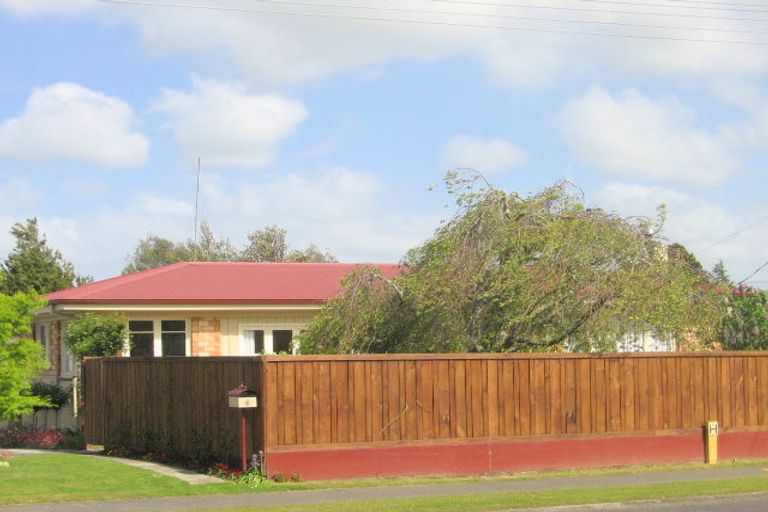 Photo of property in 6 Coronation Road, Morrinsville, 3300