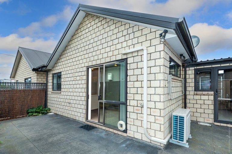 Photo of property in 42b Oram Avenue, New Brighton, Christchurch, 8061