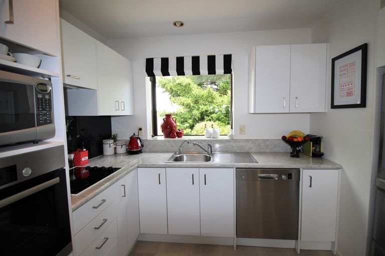 Photo of property in 6 Matau Street, Clyde, 9330