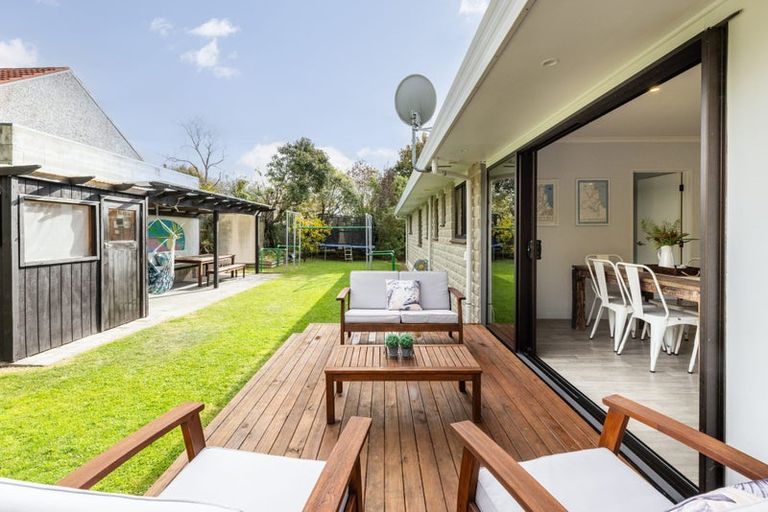 Photo of property in 10 Ritchie Place, Havelock North, 4130