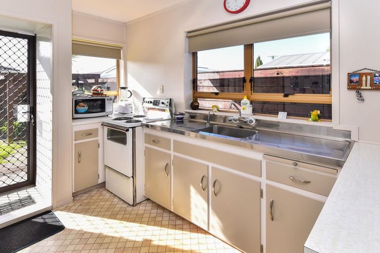 Photo of property in 3/10 Opaheke Road, Papakura, 2110