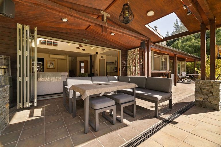 Photo of property in 364 Malaghans Road, Dalefield, Queenstown, 9371