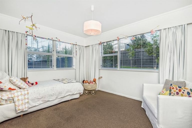 Photo of property in 25 Regent Street, Devonport, Auckland, 0624
