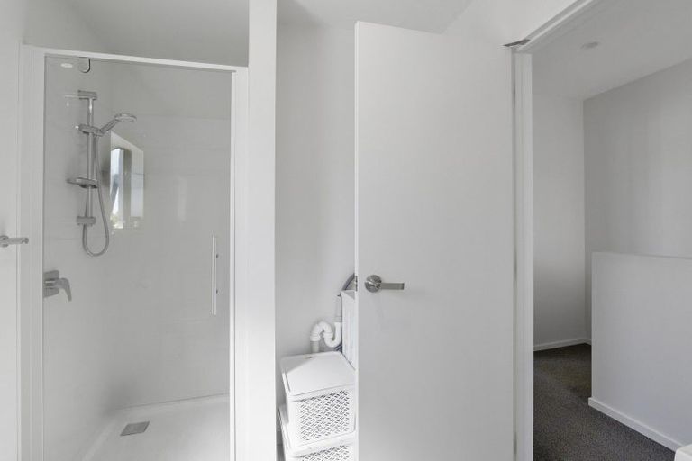 Photo of property in 15 Verlamio Lane, Edgeware, Christchurch, 8013