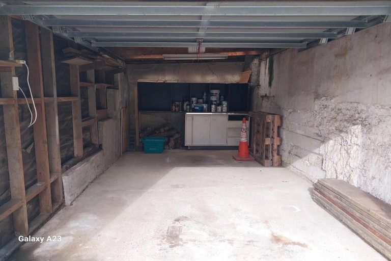 Photo of property in 19 Wilton Road, Wadestown, Wellington, 6012