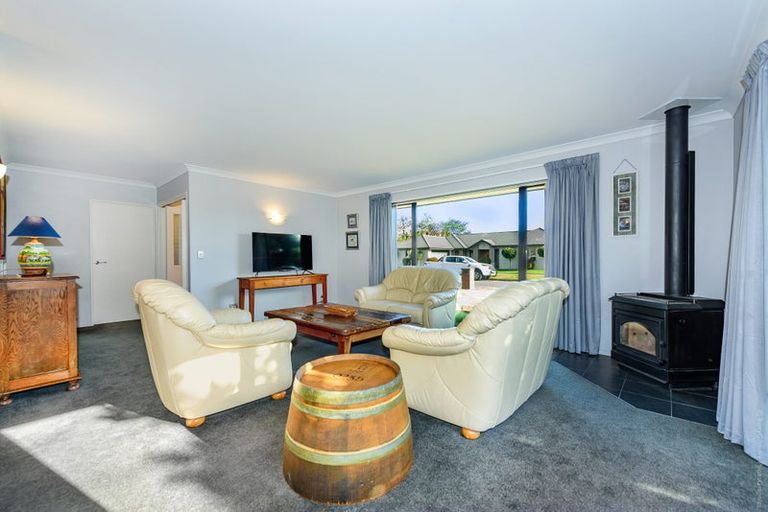 Photo of property in 79 Heathridge Place, Lincoln, 7608