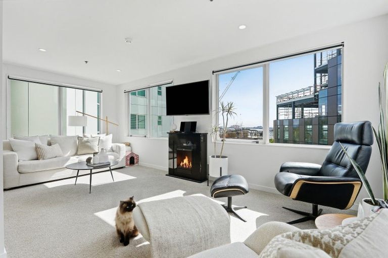 Photo of property in 1/6d Durham Street, Tauranga, 3110