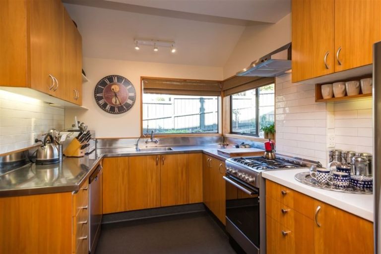 Photo of property in 29 Rue Benoit, Akaroa, 7520