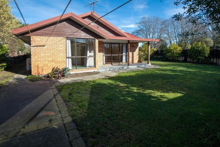 Photo of property in 654 Main North Road, Belfast, Christchurch, 8051