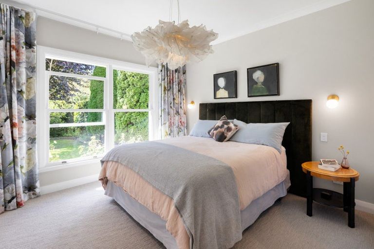 Photo of property in 76 Princes Street, Cambridge, 3434