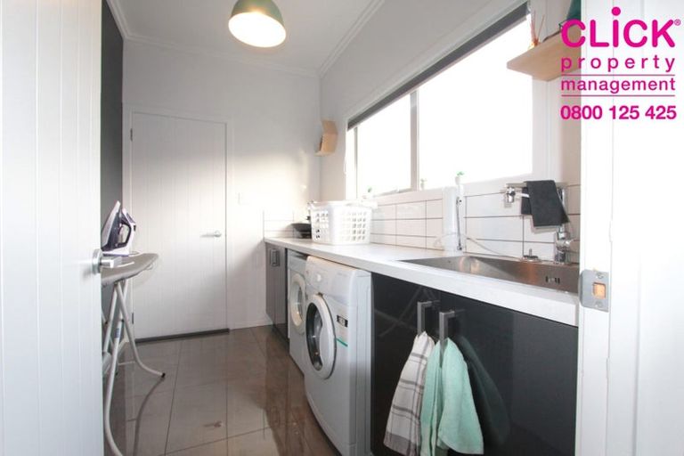 Photo of property in 20 Bardsey Street, Allanton, Mosgiel, 9092