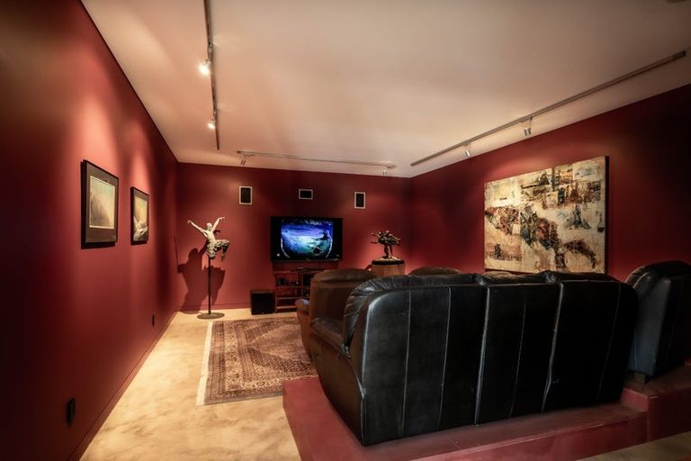 Photo of property in 201 Te Maire Road, Te Kopuru, 0371