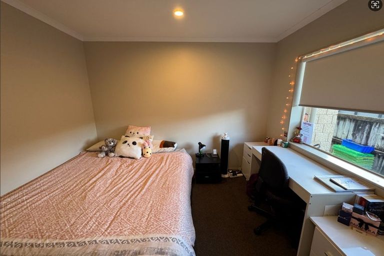 Photo of property in 16 Speyside Crescent, Flat Bush, Auckland, 2016