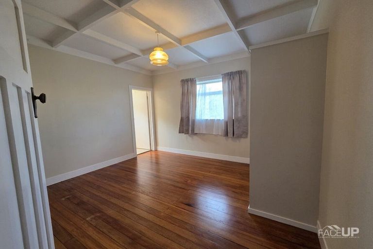 Photo of property in 1/16 Northcote Road, Takapuna, Auckland, 0622