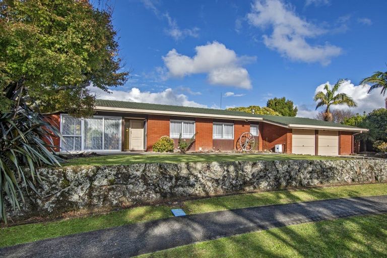 Photo of property in 4 Rugby Place, Te Kamo, Whangarei, 0112