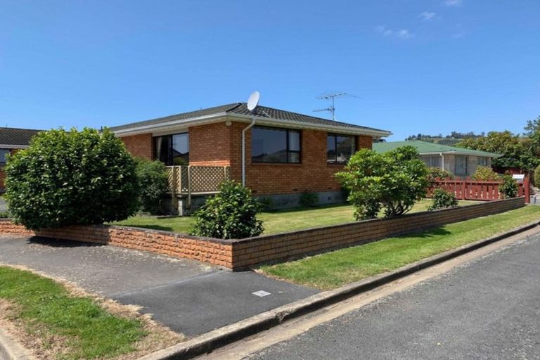 Photo of property in 6a Tudor Lane, Mosgiel, 9024