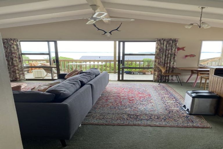 Photo of property in 32 Craig Road, Maraetai, Auckland, 2018