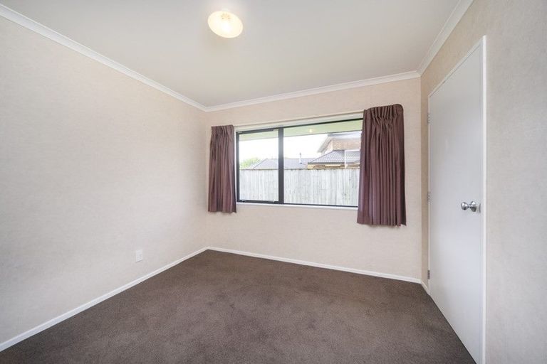 Photo of property in 9 Alpine Grove, Kelvin Grove, Palmerston North, 4414