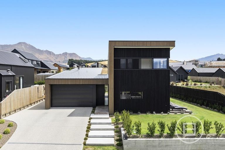 Photo of property in Northlake, 11 Bonspiel Road, Wanaka, 9305
