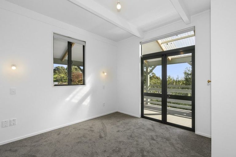 Photo of property in 241 Wallace Road, Koputaroa, Levin, 5571