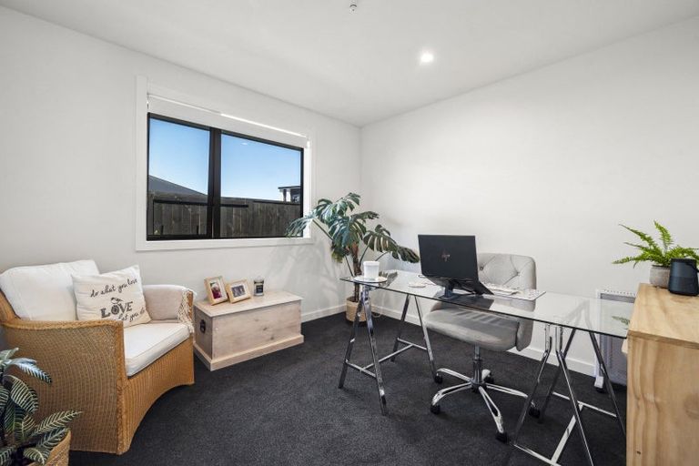 Photo of property in 8 Patete Place, Wharewaka, Taupo, 3330