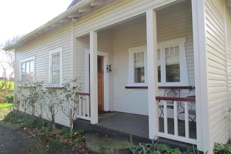 Photo of property in 30 Mason Road, Hawera, 4674