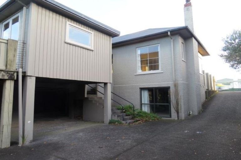 Photo of property in 209 Carrington Street, Vogeltown, New Plymouth, 4310