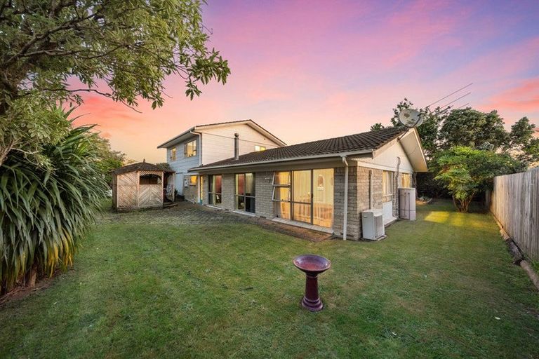 Photo of property in 13 Huber Street, Weymouth, Auckland, 2103