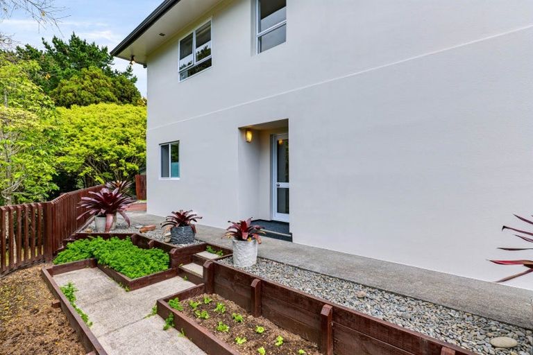 Photo of property in 142c Ngamotu Road, Spotswood, New Plymouth, 4310