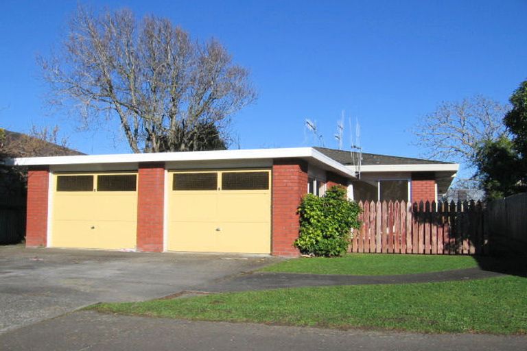 Photo of property in 6-8 Albert Street, Palmerston North, 4414