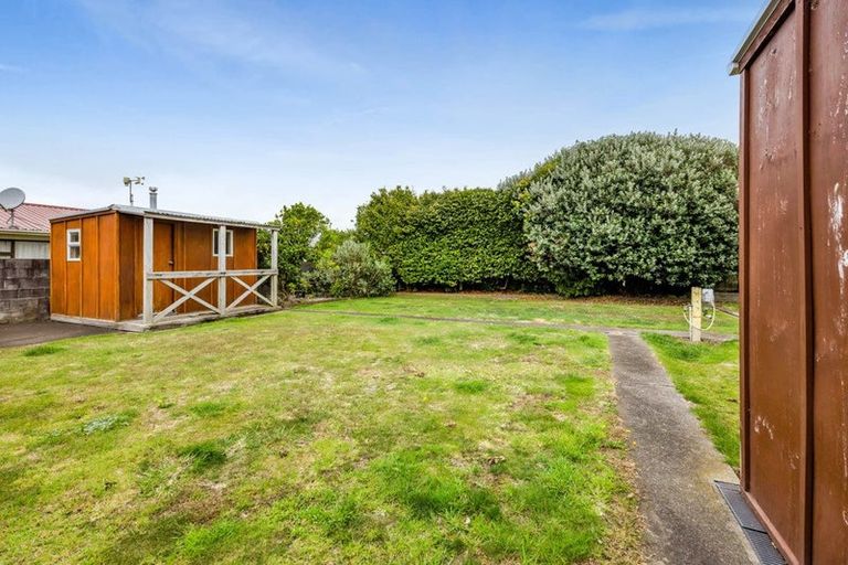 Photo of property in 8 George Street, Hawera, 4610