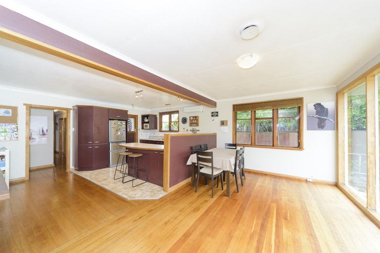 Photo of property in 12 Tawa Street, Palmerston North, 4414