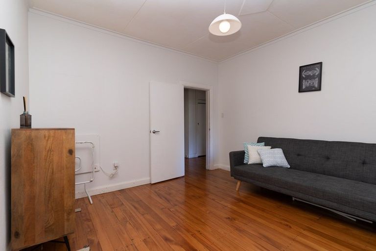 Photo of property in 11a Jensen Street, Hokowhitu, Palmerston North, 4410