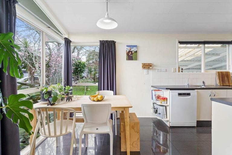 Photo of property in 12 Edgar Pearce Place, Howick, Auckland, 2014