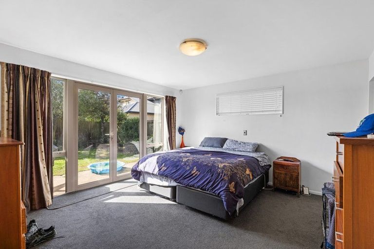 Photo of property in 562 Bower Avenue, Parklands, Christchurch, 8083