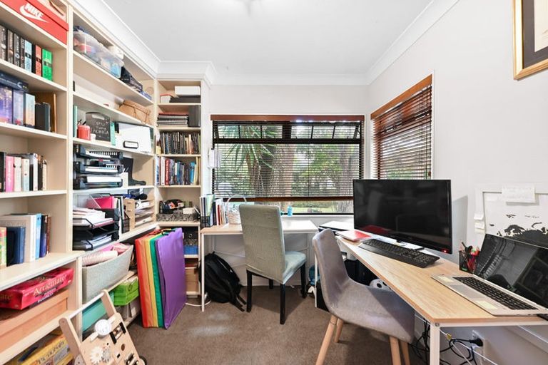 Photo of property in 35 Clarkin Road, Fairfield, Hamilton, 3214