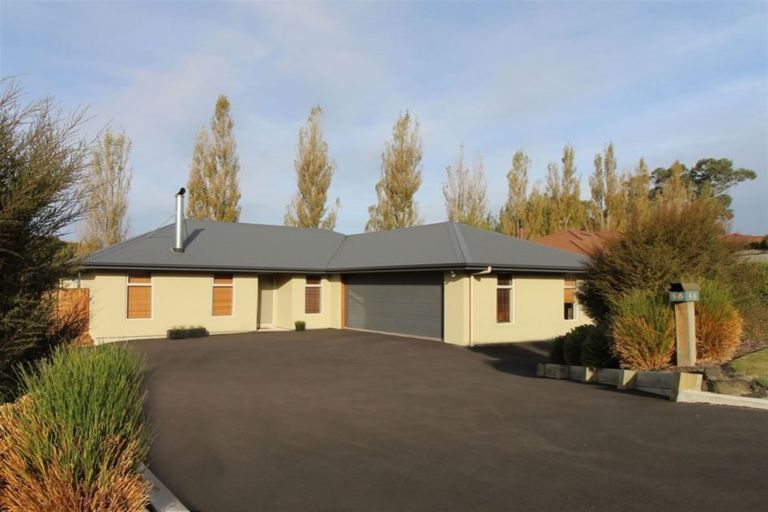 Photo of property in 48 Blue Stone Drive, Waiareka Junction, Oamaru, 9401