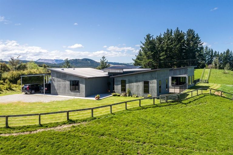 Photo of property in 45 Glengarry Road, Glengarry, Napier, 4182
