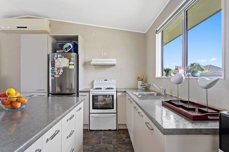 Photo of property in 93a Porchester Road, Papakura, 2110