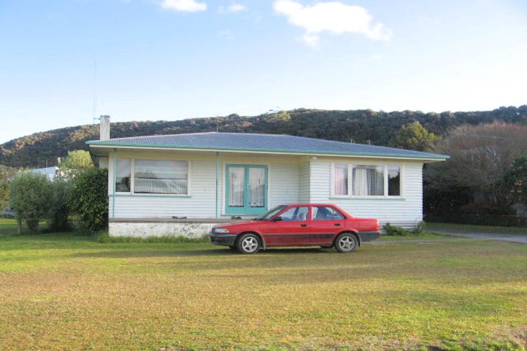 Photo of property in 2 Te Kemara Avenue, Paihia, 0200