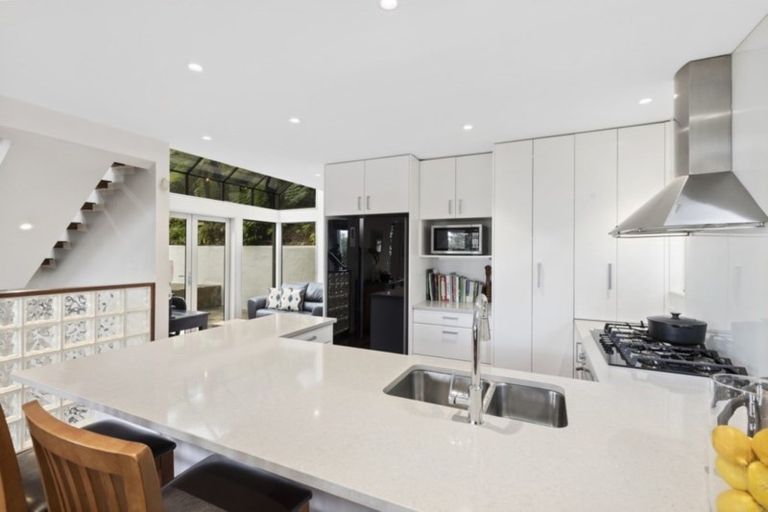 Photo of property in 3 Walter Road, Lowry Bay, Lower Hutt, 5013