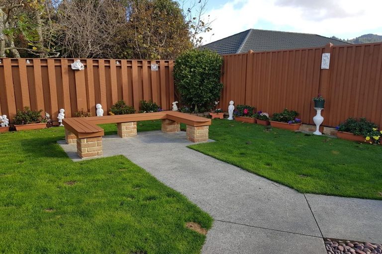 Photo of property in 12a Sheridan Crescent, Trentham, Upper Hutt, 5018