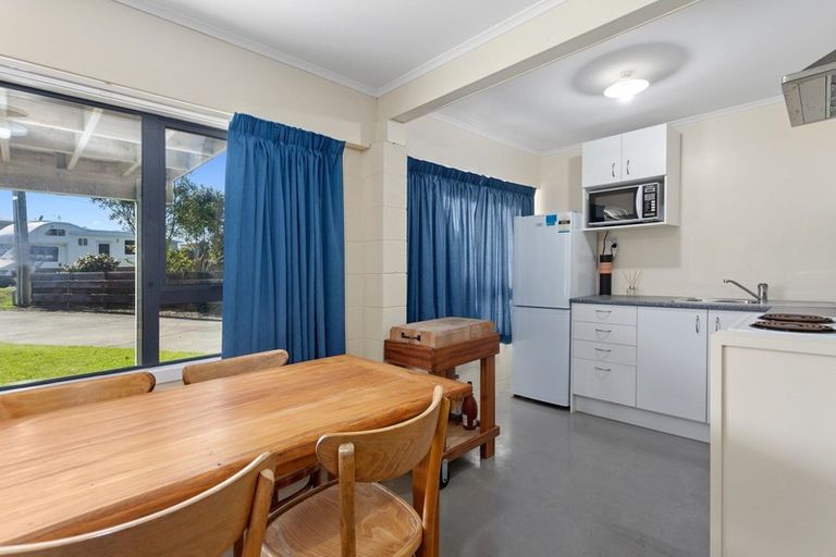 Photo of property in 1 Ohiwa Parade, Ohope, 3121