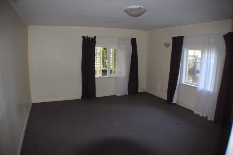 Photo of property in 7 Trent Street, Island Bay, Wellington, 6023