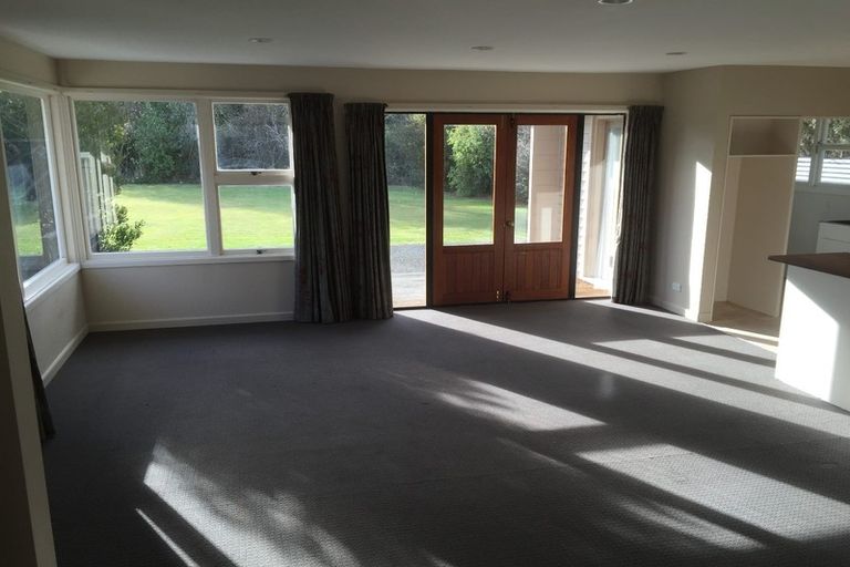 Photo of property in 13 Gilbert Street, Amberley, 7410