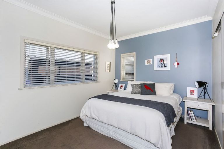 Photo of property in 247 Victoria Street West, Pukekohe, 2120